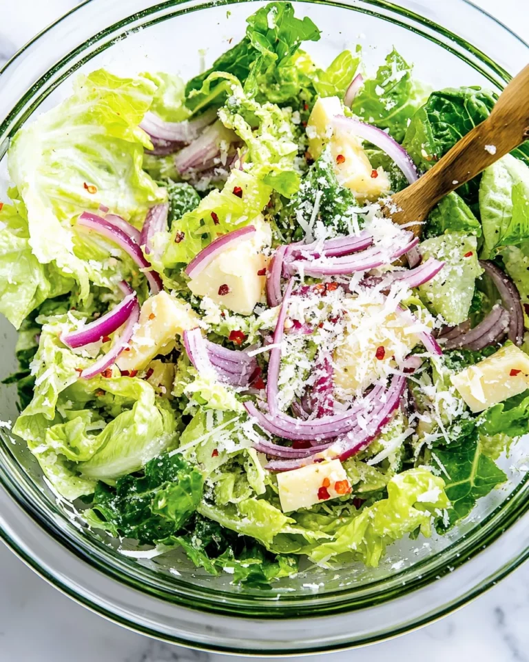 5-Minute Lemon Parmesan Lettuce Salad: Quick & Delicious!