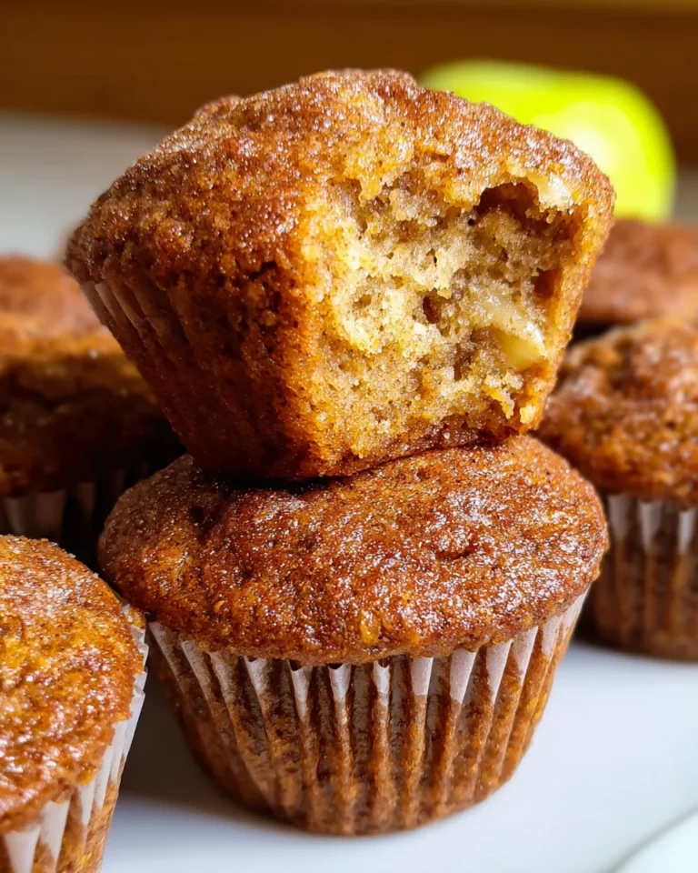 Cinnamon Apple Muffins that will Delight Your Taste Buds!